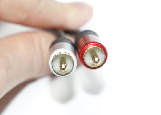 주문 금속은 광케이블, 1 헤드폰 광케이블에서 2에 3.5 Mm 잭의 껍데기를 벗깁니다 online manufacture