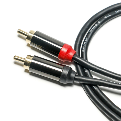 RCA 디지털 오디오 케이블 도금 금속 쉘 블랙 PVC 커버 3.5mm 길이 1.25M 자동차 오디오 용 골든 커넥터